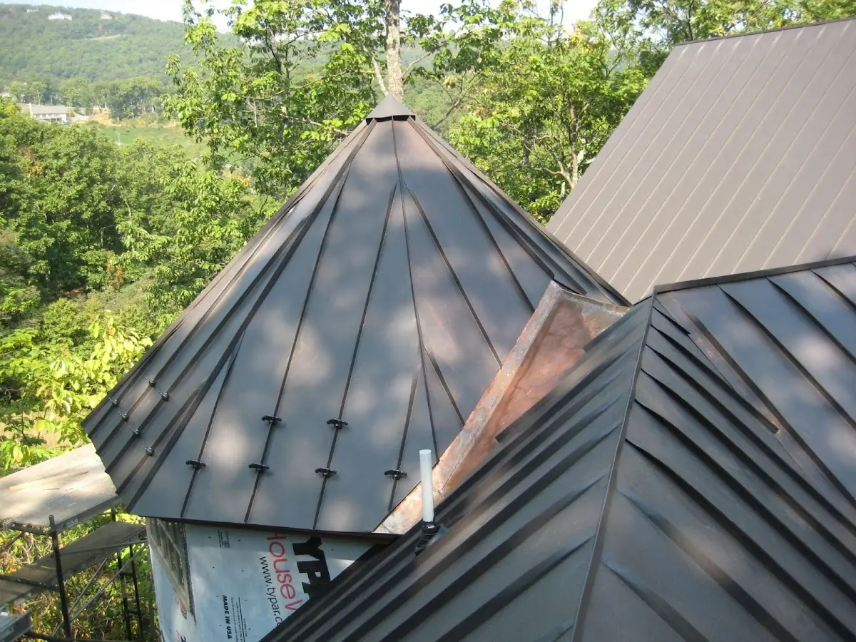 Professional Roof Tarp Installation by Craftsman Roofing in Downtown Tahoe City